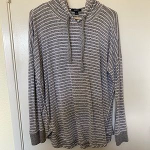 Grey striped hooded top-Alfani